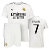 Real Madrid 2024-25 prémium gyerek szurkolói mez szerelés, replika - Vini Jr. 7 - 14 éves