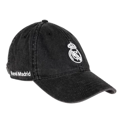 A Real Madrid koptatott baseball sapkája