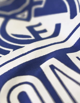 A királykék Real Madrid fürdőnadrágod