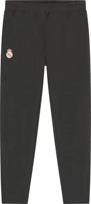 Real Madrid 24-25 fekete melegítő szettje