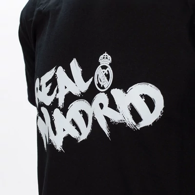 A Real Madrid minimalista pólója - fekete