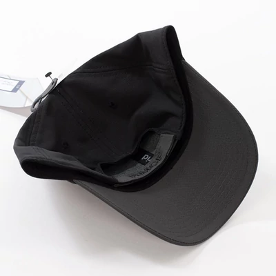 A Real Madrid fekete-szürke baseball sapkája