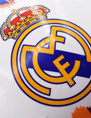 Festett narancs Real Madrid labda