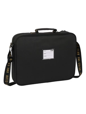 A Real Madrid elegáns válltáskája