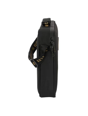 A Real Madrid elegáns válltáskája